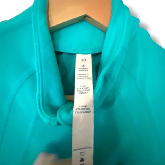 Lululemon Women’s Define Jacket Size 10 Turquoise Blue Green - Picture 3 of 8